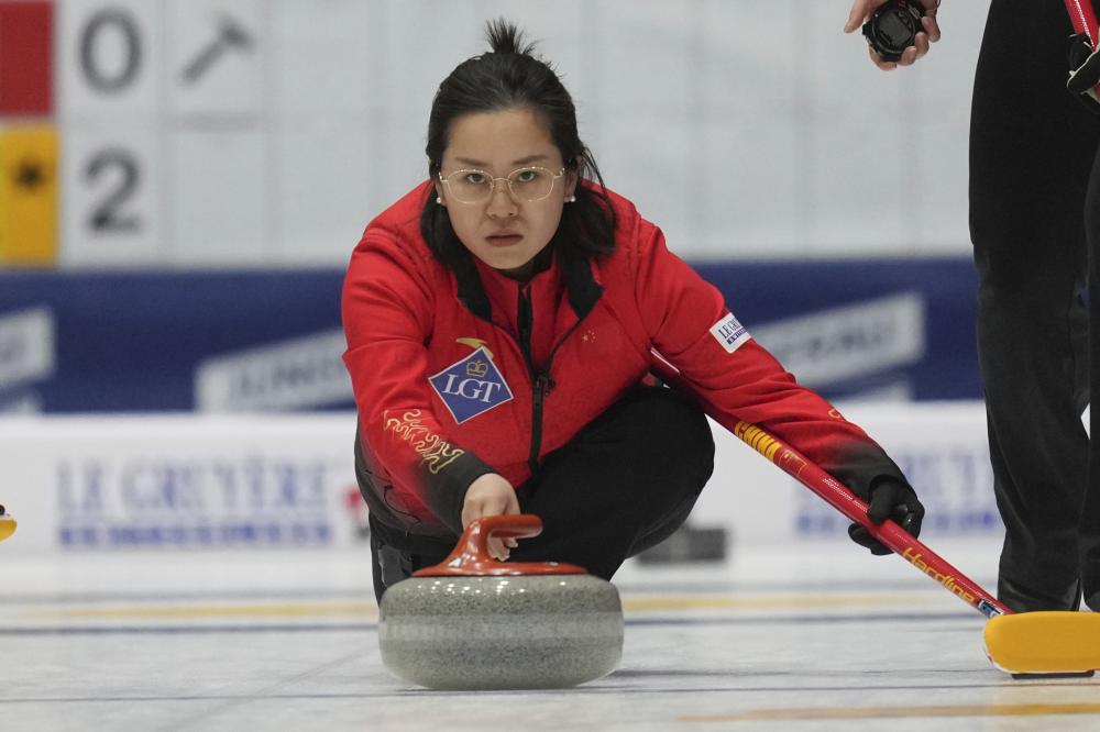 迈克·布朗：有信心提升防守，相信我们可以成为防守出色的球队